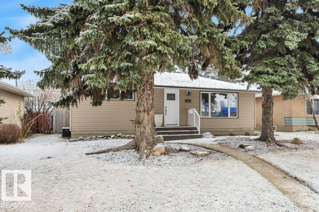 10239 50 St Nw, Edmonton, Alberta  T6A 2C2 - Photo 3 - E4471013