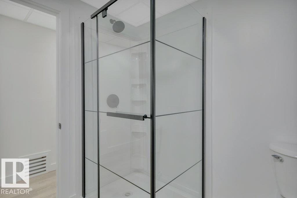 10239 50 St Nw, Edmonton, Alberta  T6A 2C2 - Photo 35 - E4471013