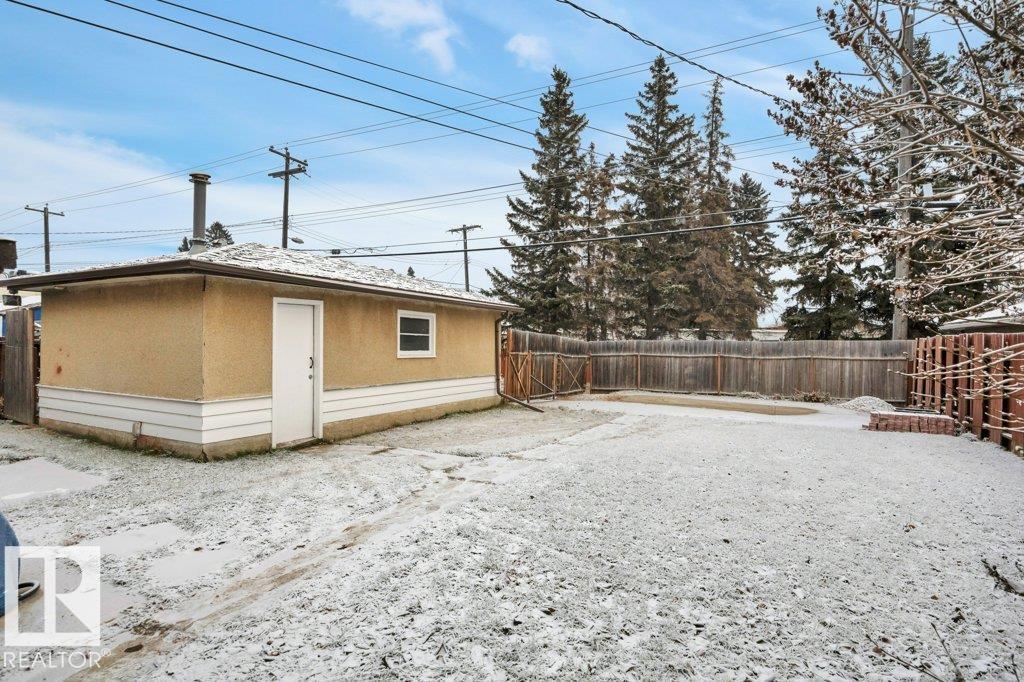 10239 50 St Nw, Edmonton, Alberta  T6A 2C2 - Photo 36 - E4471013