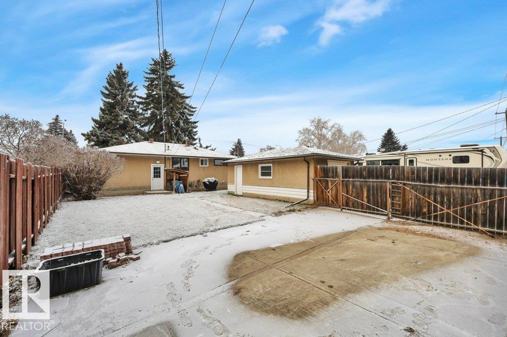 10239 50 St Nw, Edmonton, Alberta  T6A 2C2 - Photo 39 - E4471013