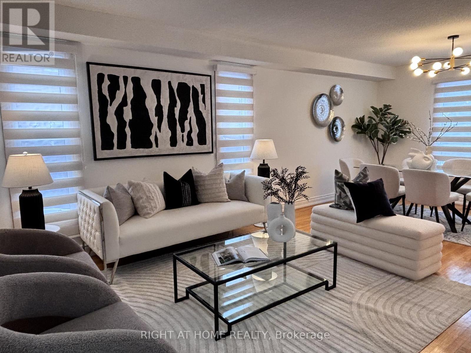 51 Burnt Bark Drive, Toronto, Ontario  M1V 3J6 - Photo 4 - E12708064