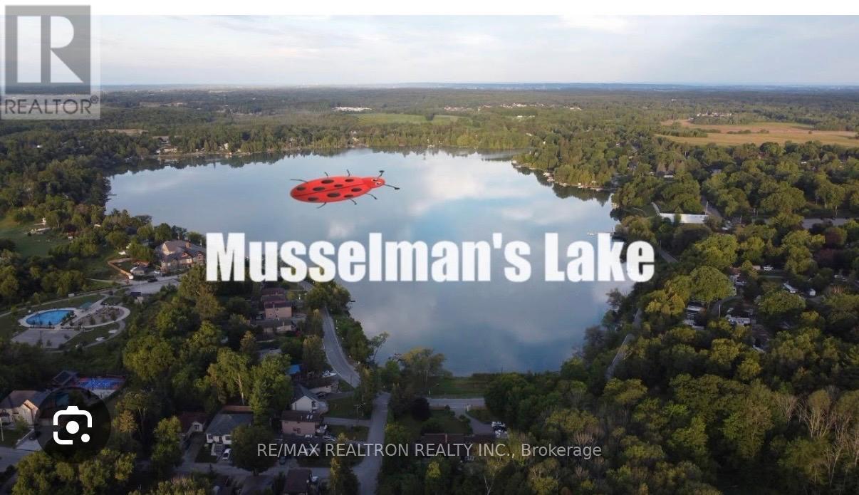 49 CONNOR DRIVE, Whitchurch-Stouffville, Ontario