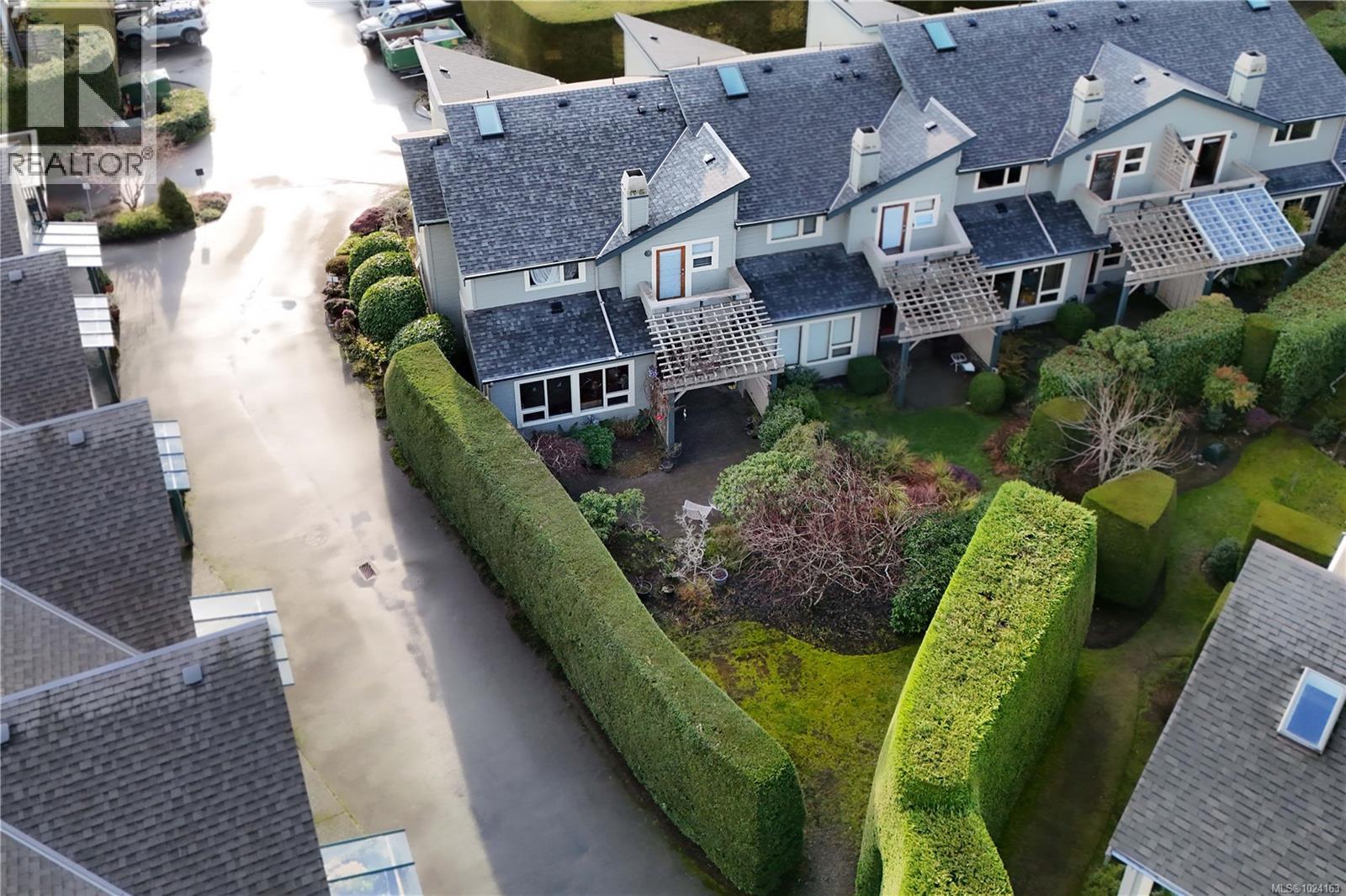 12 133 Corbett Rd, Salt Spring, British Columbia V8K 2W6 - Photo 3 - 1024163