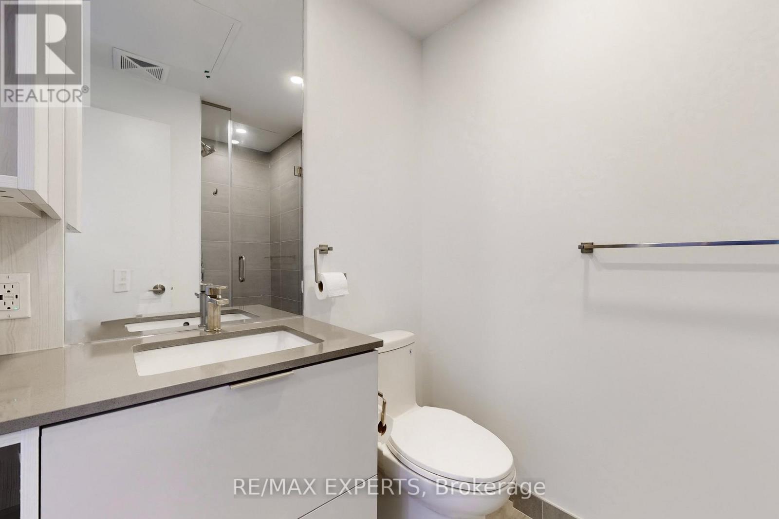 810 - 1 Fairview Road E, Mississauga, Ontario  L5A 4C6 - Photo 12 - W12726778