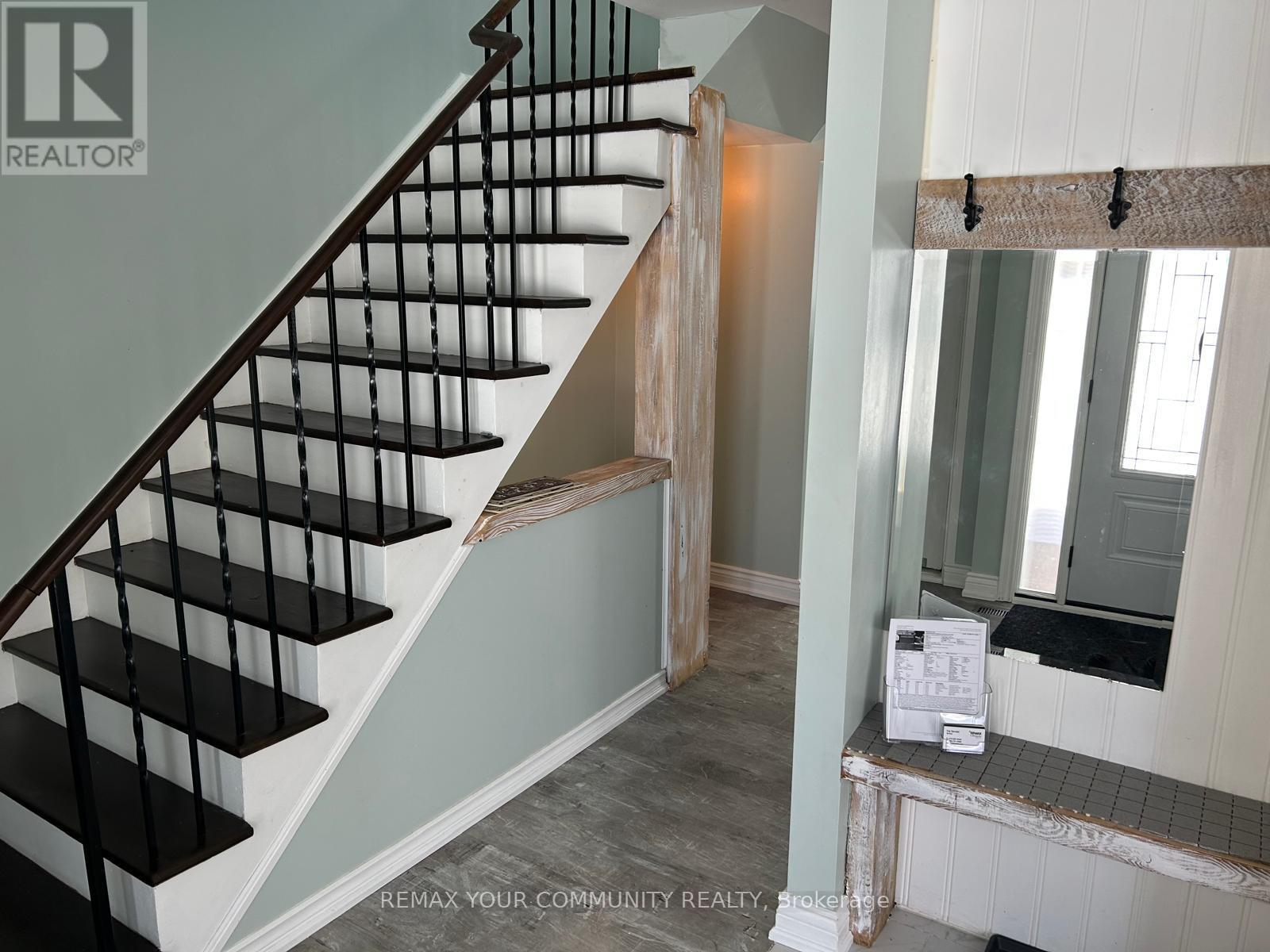 188 Mason Avenue, Bradford West Gwillimbury, Ontario  L3Z 1B2 - Photo 20 - N12460793