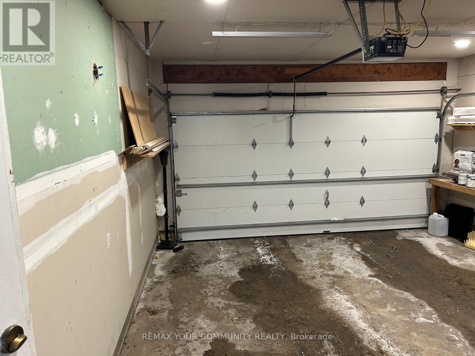 188 Mason Avenue, Bradford West Gwillimbury, Ontario  L3Z 1B2 - Photo 43 - N12460793