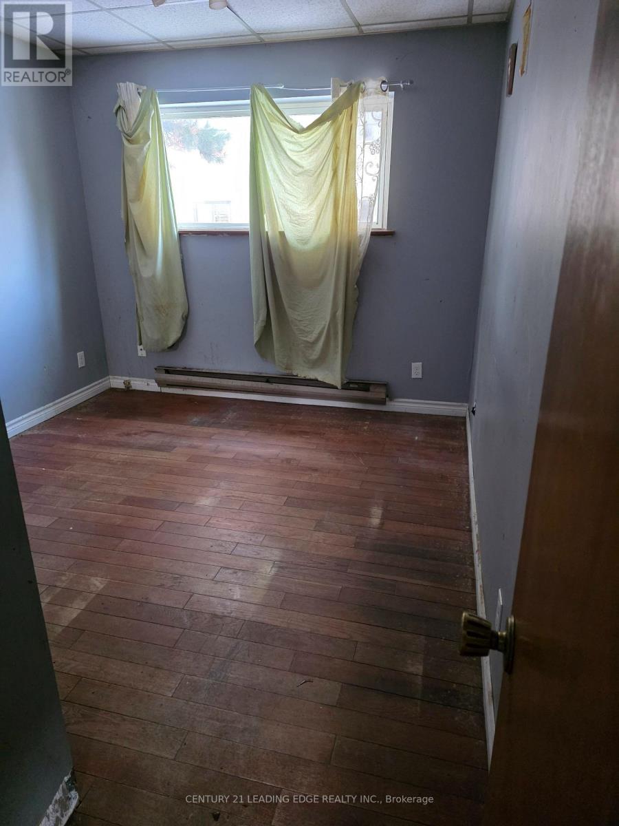 1097 Pharmacy Avenue, Toronto, Ontario  M1R 2H2 - Photo 16 - E12607820