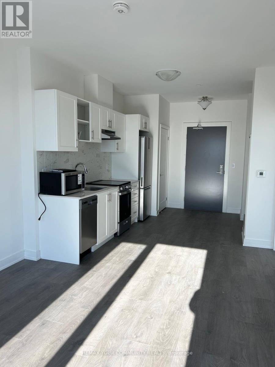 B1407 - 715 Davis Drive, Newmarket, Ontario  L3Y 0J2 - Photo 5 - N12726440