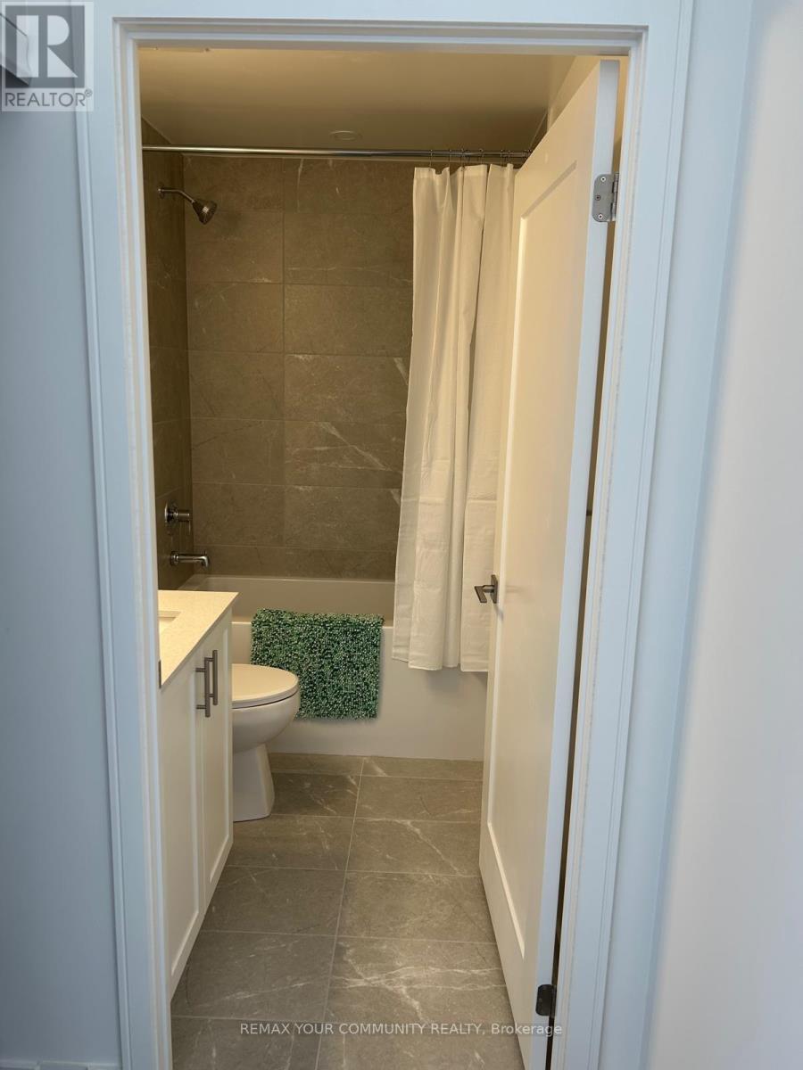 B1407 - 715 Davis Drive, Newmarket, Ontario  L3Y 0J2 - Photo 18 - N12726440