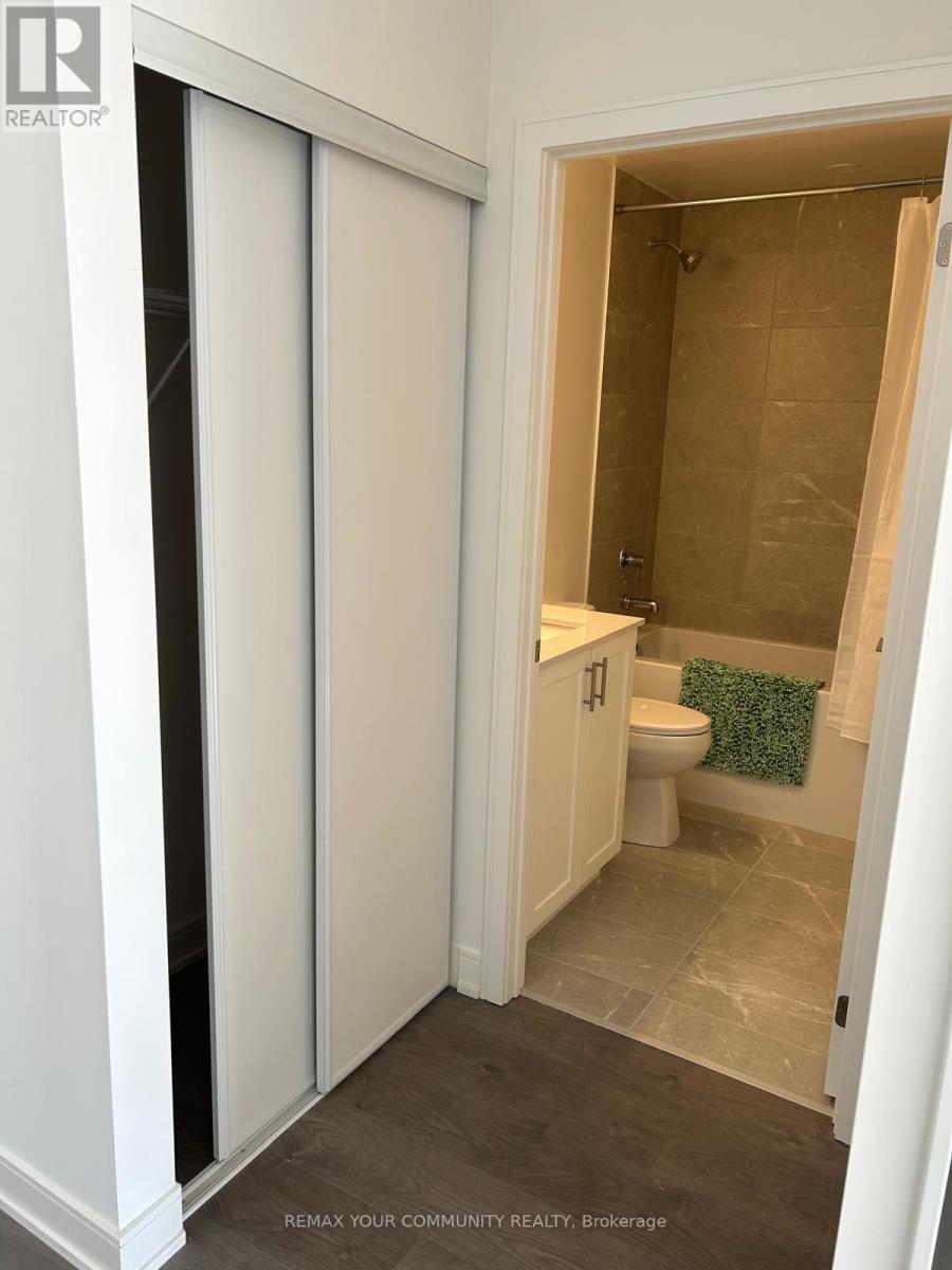 B1407 - 715 Davis Drive, Newmarket, Ontario  L3Y 0J2 - Photo 21 - N12726440