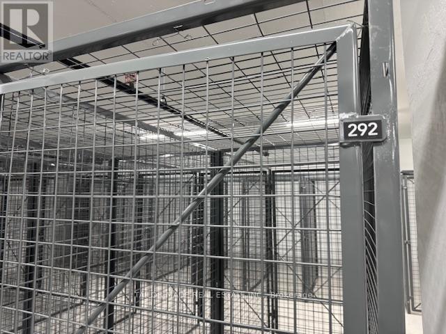 902 - 15 Skyridge Drive, Brampton, Ontario  L6P 4S3 - Photo 18 - W12727634