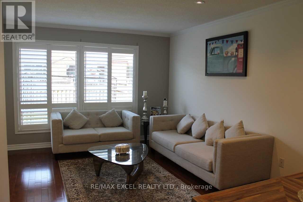 844 Gazley Circle, Milton, Ontario  L9T 6L6 - Photo 4 - W12727642