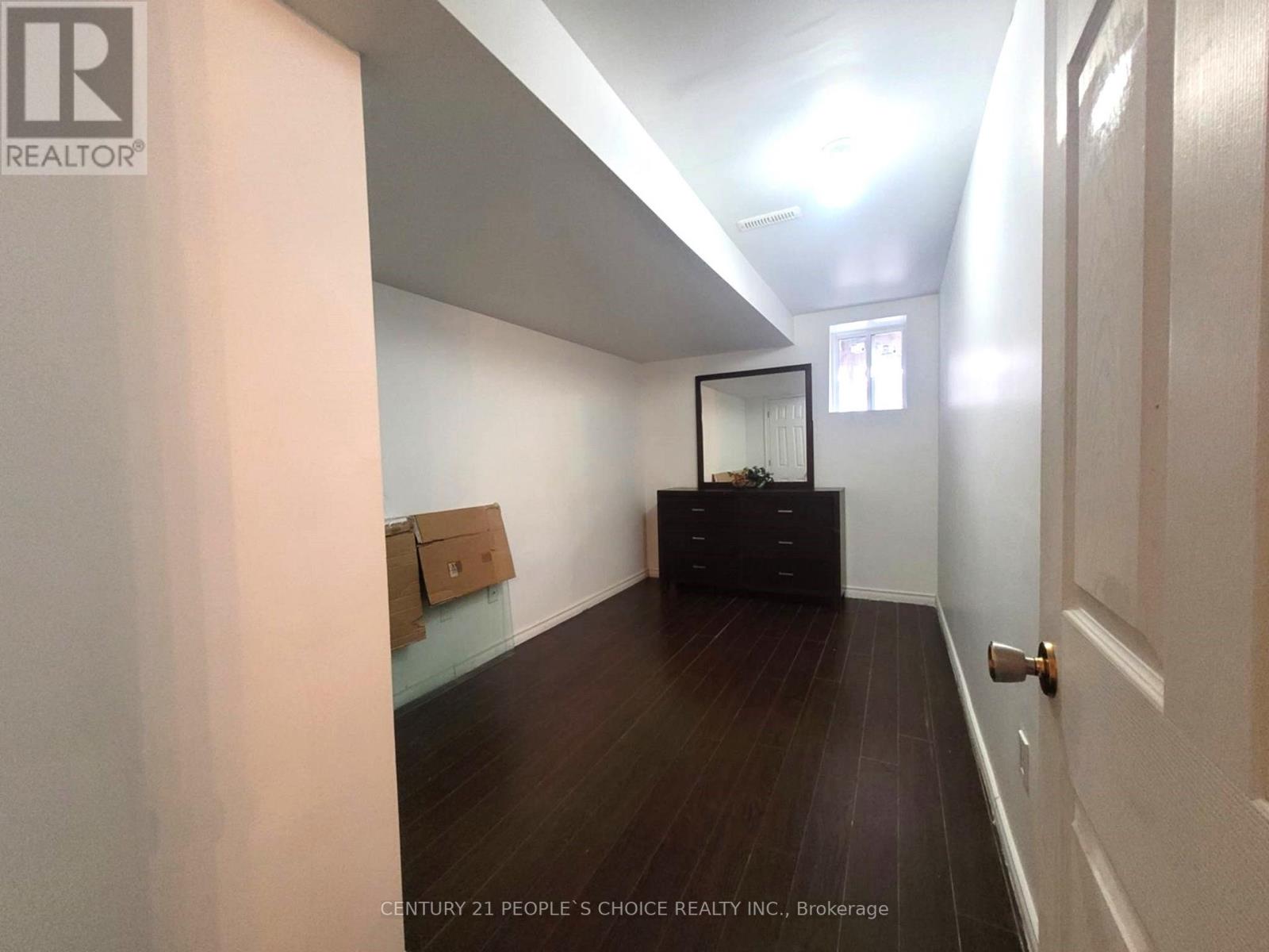 Bsmt - 40 Palm Tree Road, Brampton, Ontario  L6V 4N6 - Photo 14 - W12669770