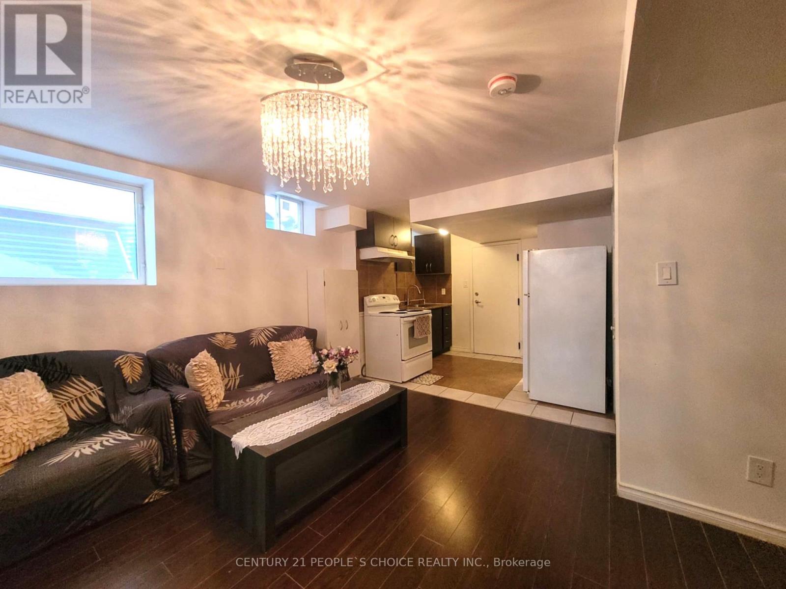 Bsmt - 40 Palm Tree Road, Brampton, Ontario  L6V 4N6 - Photo 6 - W12669770