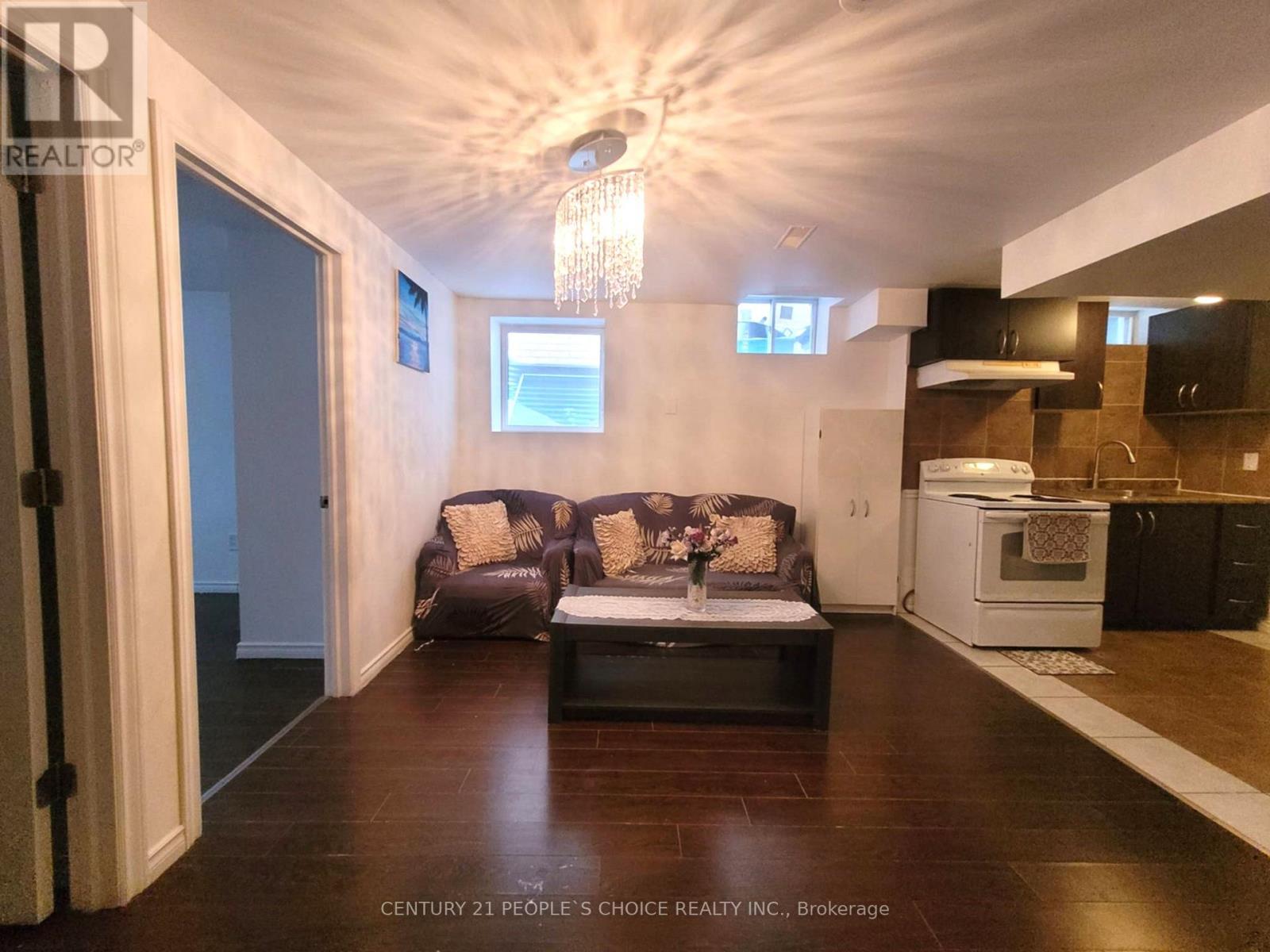 Bsmt - 40 Palm Tree Road, Brampton, Ontario  L6V 4N6 - Photo 5 - W12669770