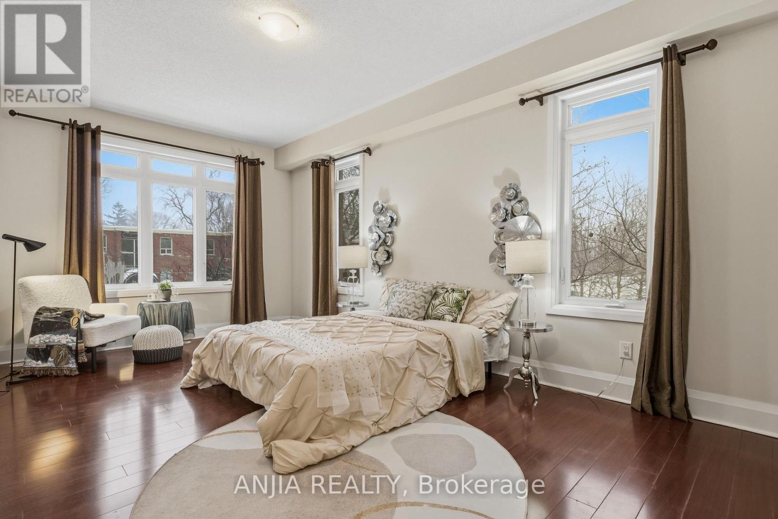 Th30 - 9 Oakburn Crescent, Toronto, Ontario  M2N 2T5 - Photo 14 - C12727654