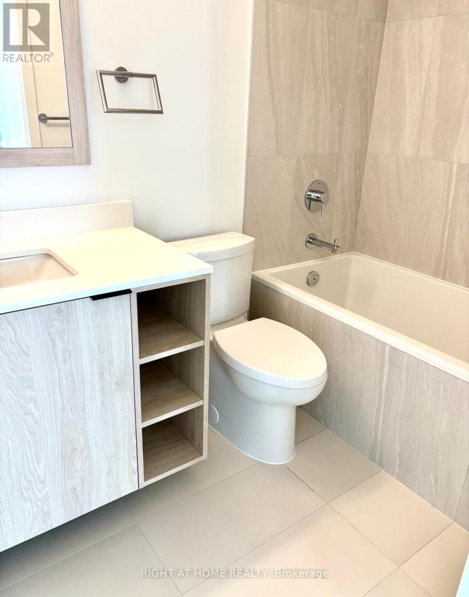 1007 Queensway, Toronto, Ontario  M8Z 0H4 - Photo 9 - W12727656