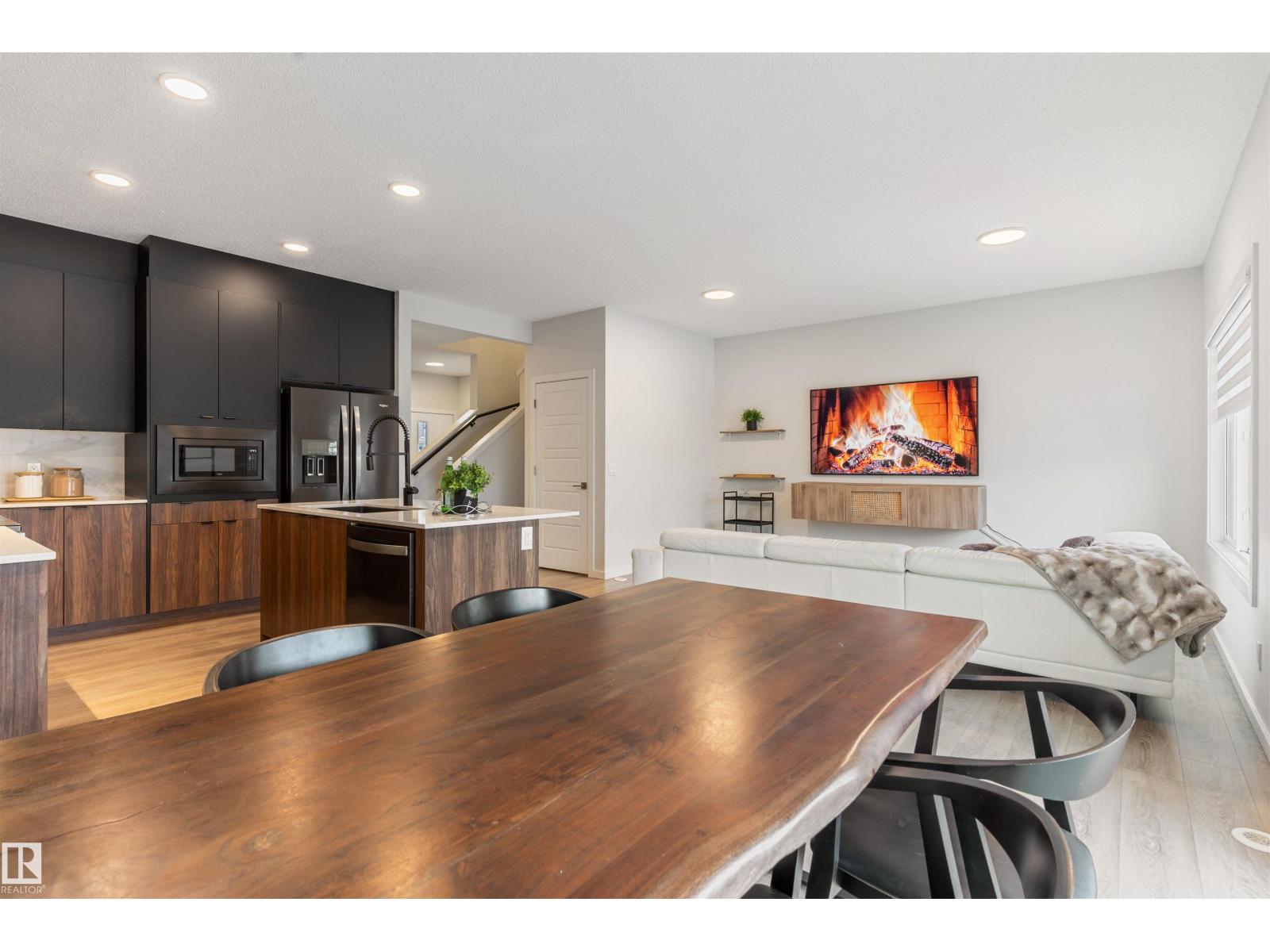 15832 22 Av Sw, Edmonton, Alberta  T6W 4L1 - Photo 22 - E4471019