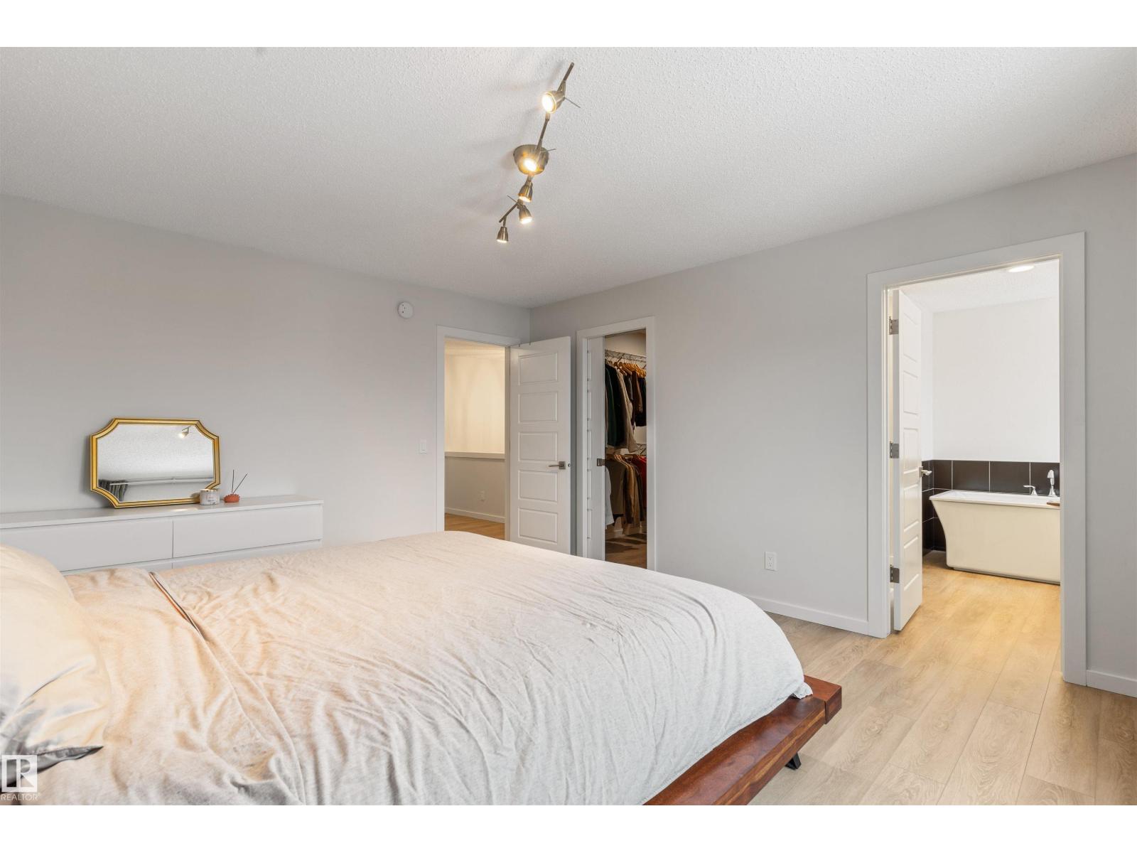 15832 22 Av Sw, Edmonton, Alberta  T6W 4L1 - Photo 36 - E4471019