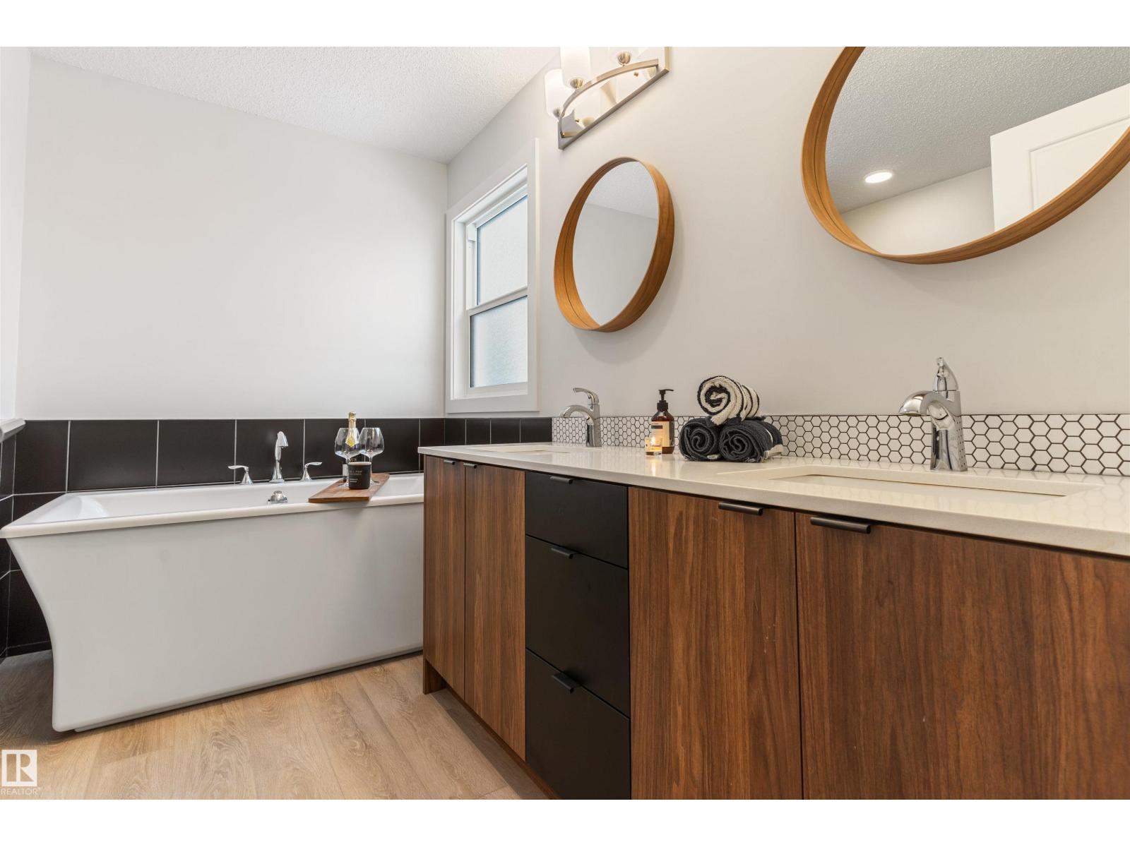 15832 22 Av Sw, Edmonton, Alberta  T6W 4L1 - Photo 39 - E4471019