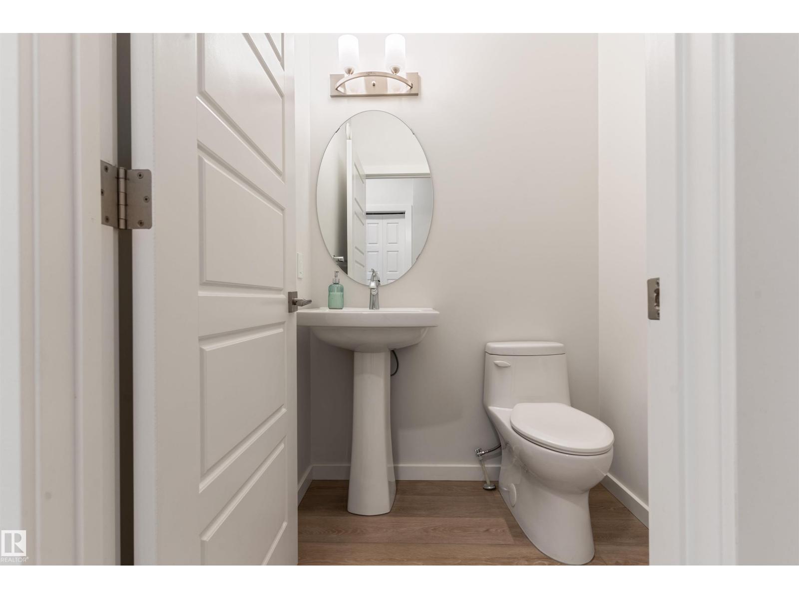 15832 22 Av Sw, Edmonton, Alberta  T6W 4L1 - Photo 7 - E4471019