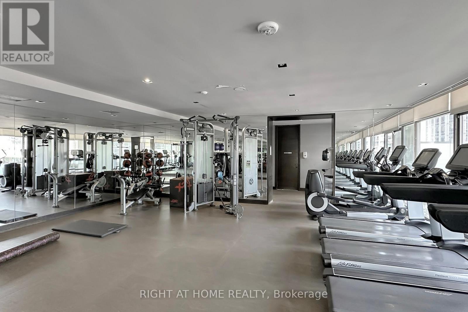 207 - 21 Scollard Street, Toronto, Ontario  M5R 1G1 - Photo 34 - C12727666