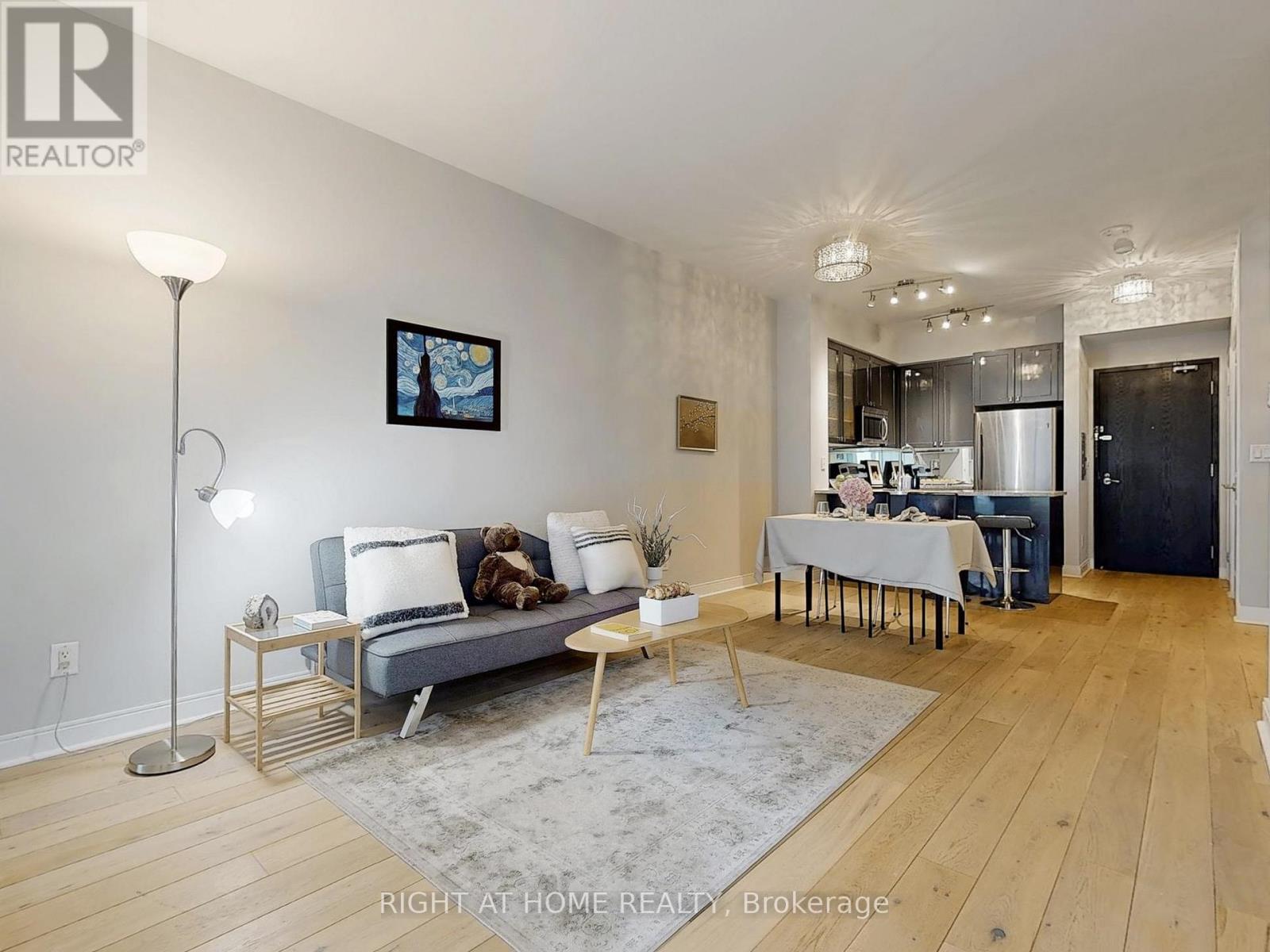 207 - 21 Scollard Street, Toronto, Ontario  M5R 1G1 - Photo 5 - C12727666