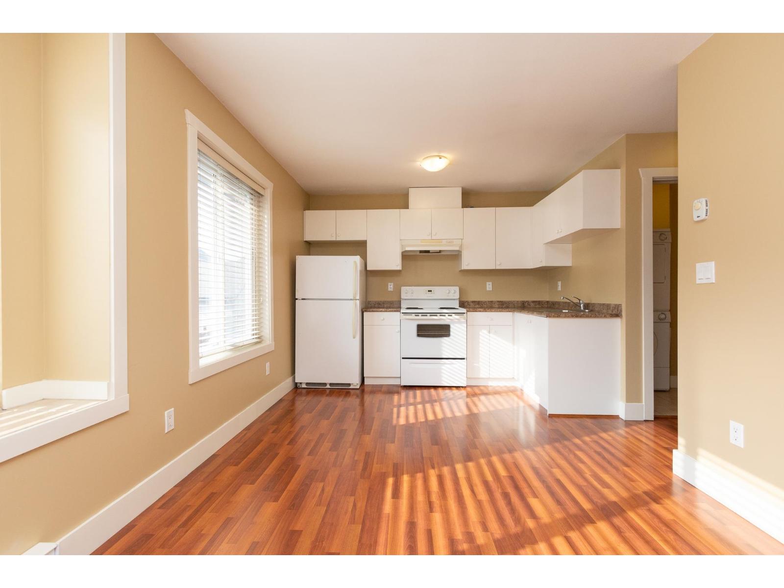 6983 196 STREET, Surrey, British Columbia