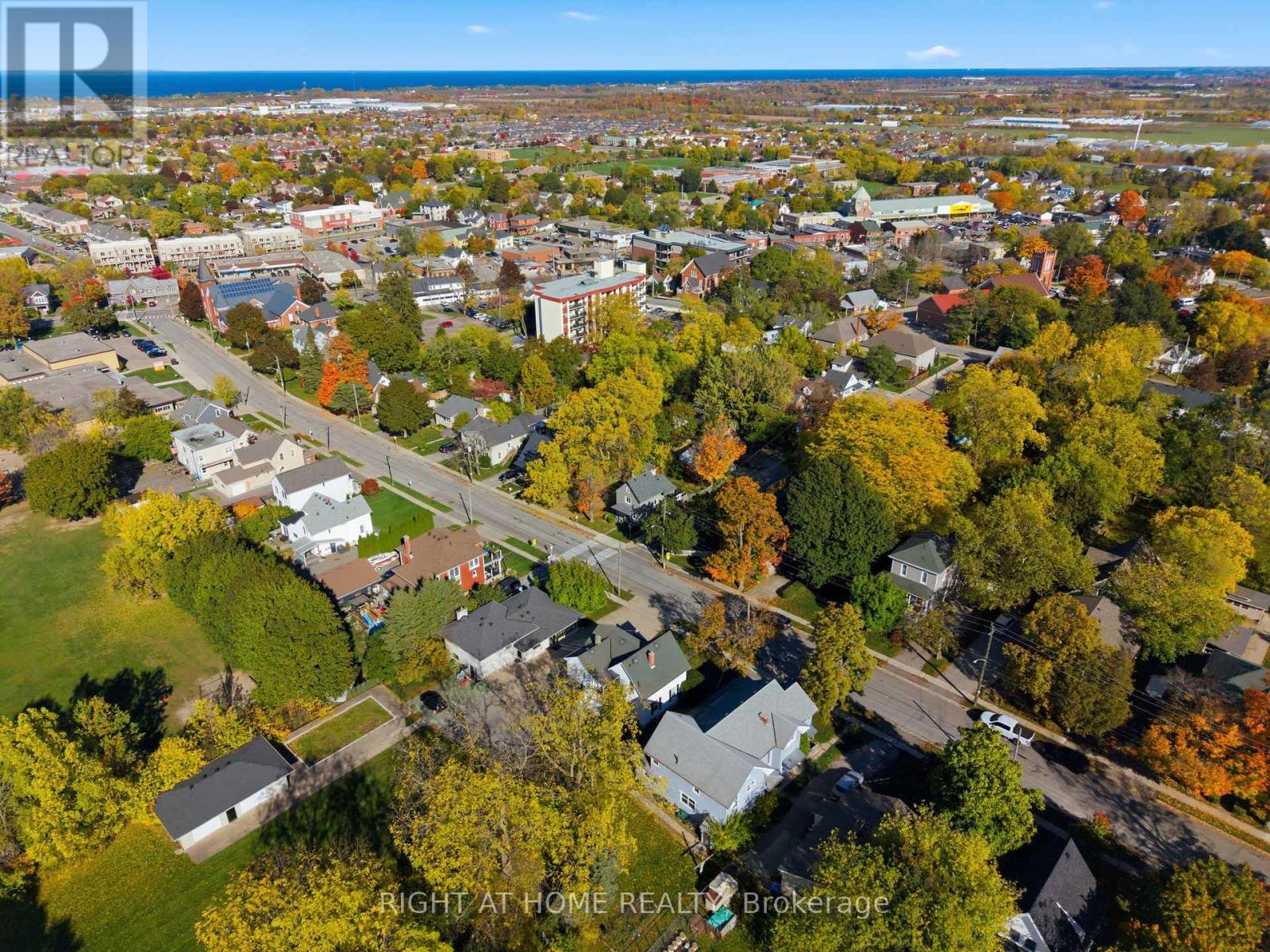 4255 William Street, Lincoln, Ontario  L0R 1B0 - Photo 33 - X12727670