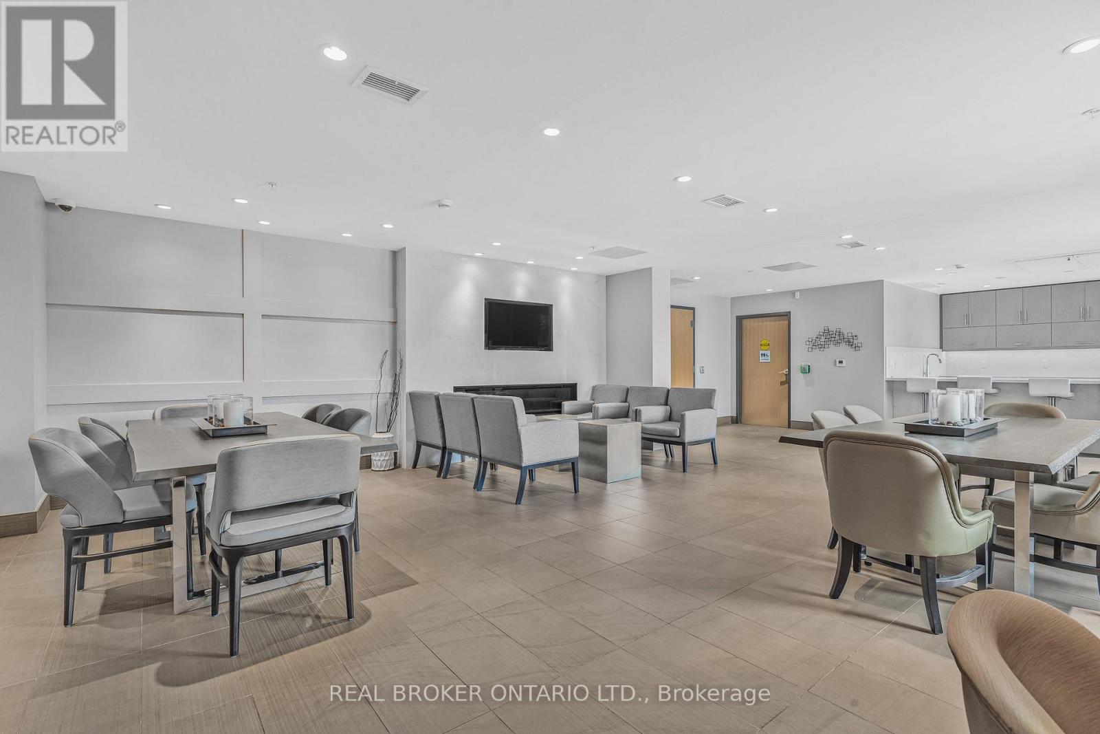 401 - 1105 Leger Way, Milton, Ontario  L9E 1K7 - Photo 29 - W12695516