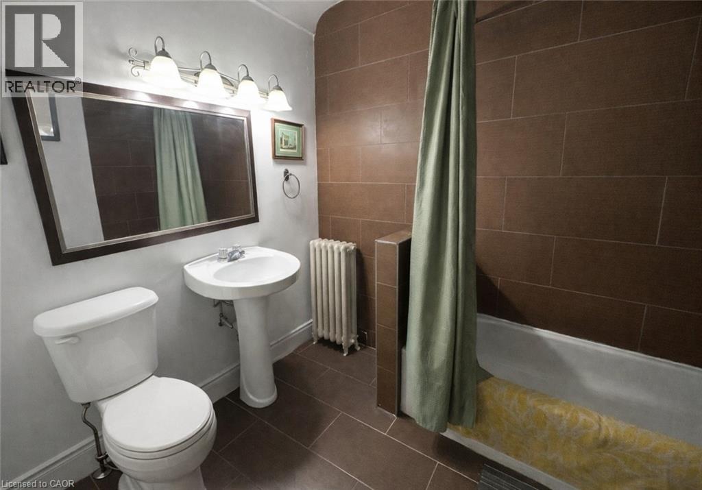 237 James Street N, Hamilton, Ontario  L8R 2L2 - Photo 34 - 40796237