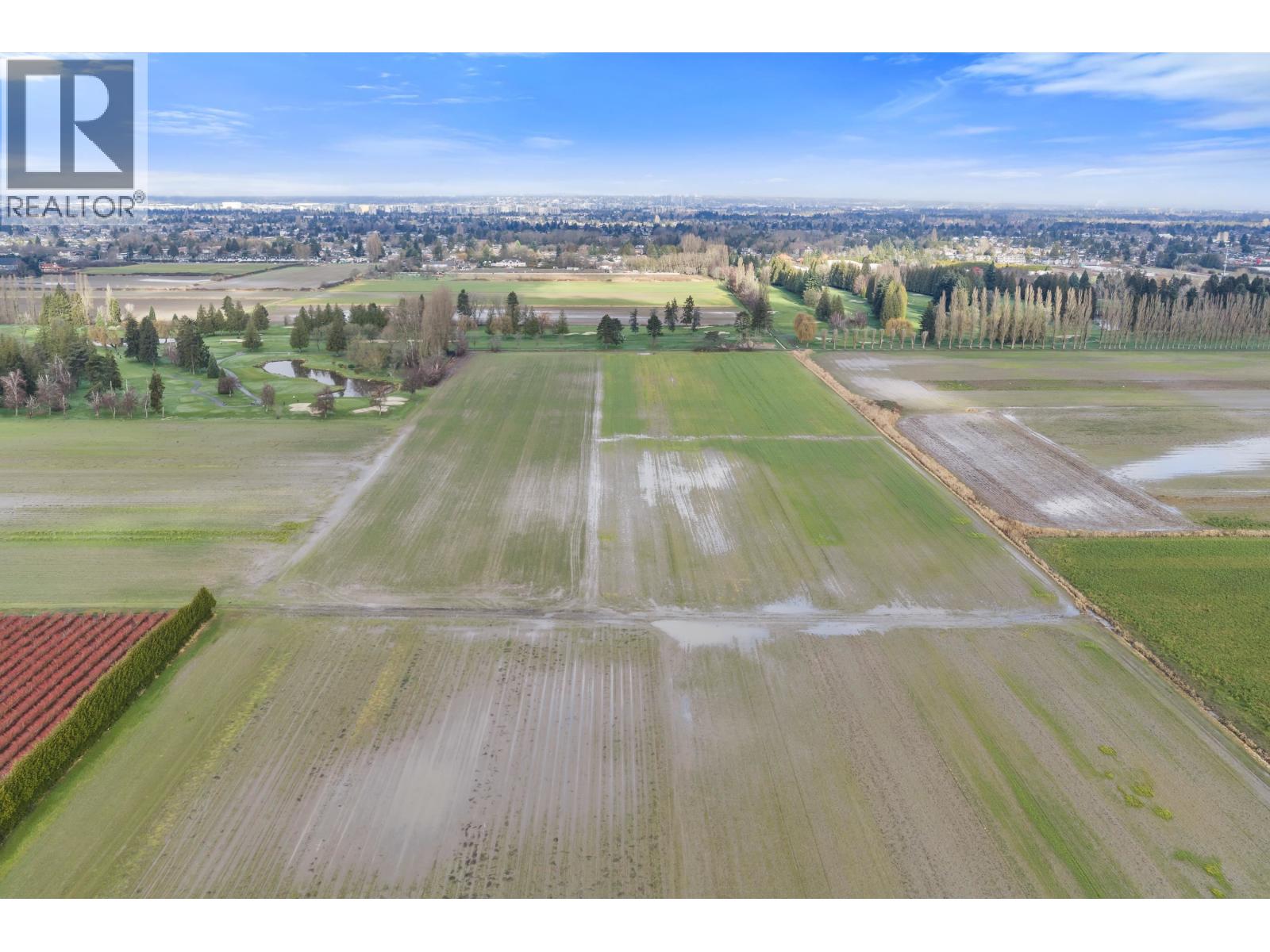 Listing Picture 5 of 12 : 12371 GARDEN CITY ROAD, Richmond / 烈治文 - 魯藝地產 Yvonne Lu Group - MLS Medallion Club Member