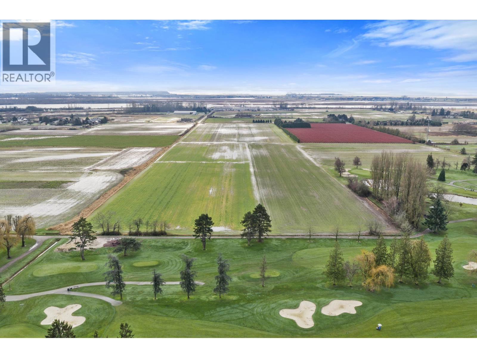 Listing Picture 7 of 12 : 12371 GARDEN CITY ROAD, Richmond / 烈治文 - 魯藝地產 Yvonne Lu Group - MLS Medallion Club Member