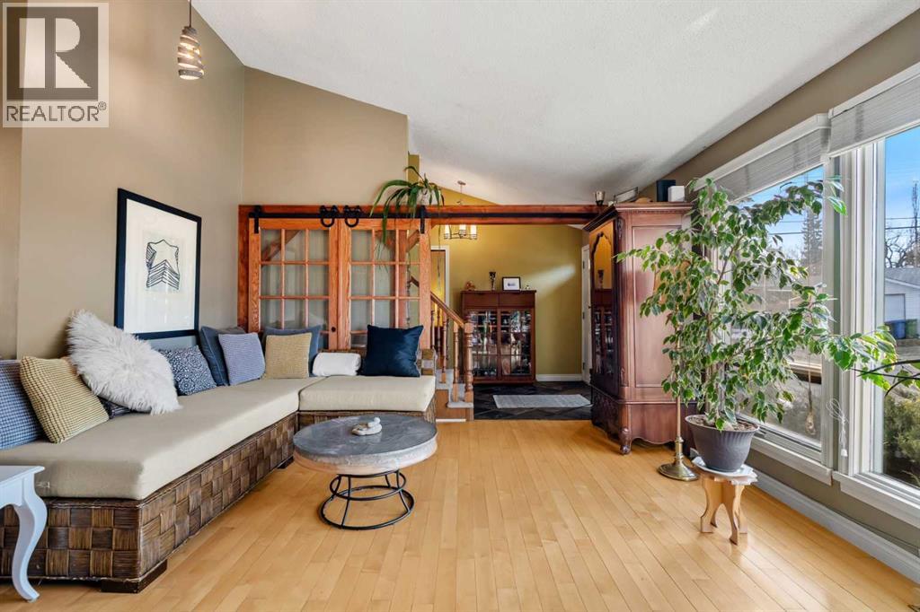 3212 1 Street Nw, Calgary, Alberta  T2M 4R5 - Photo 7 - A2280089