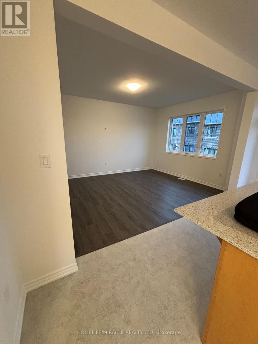 41 Lower Street, Barrie, Ontario  L9J 1B3 - Photo 14 - S12726908