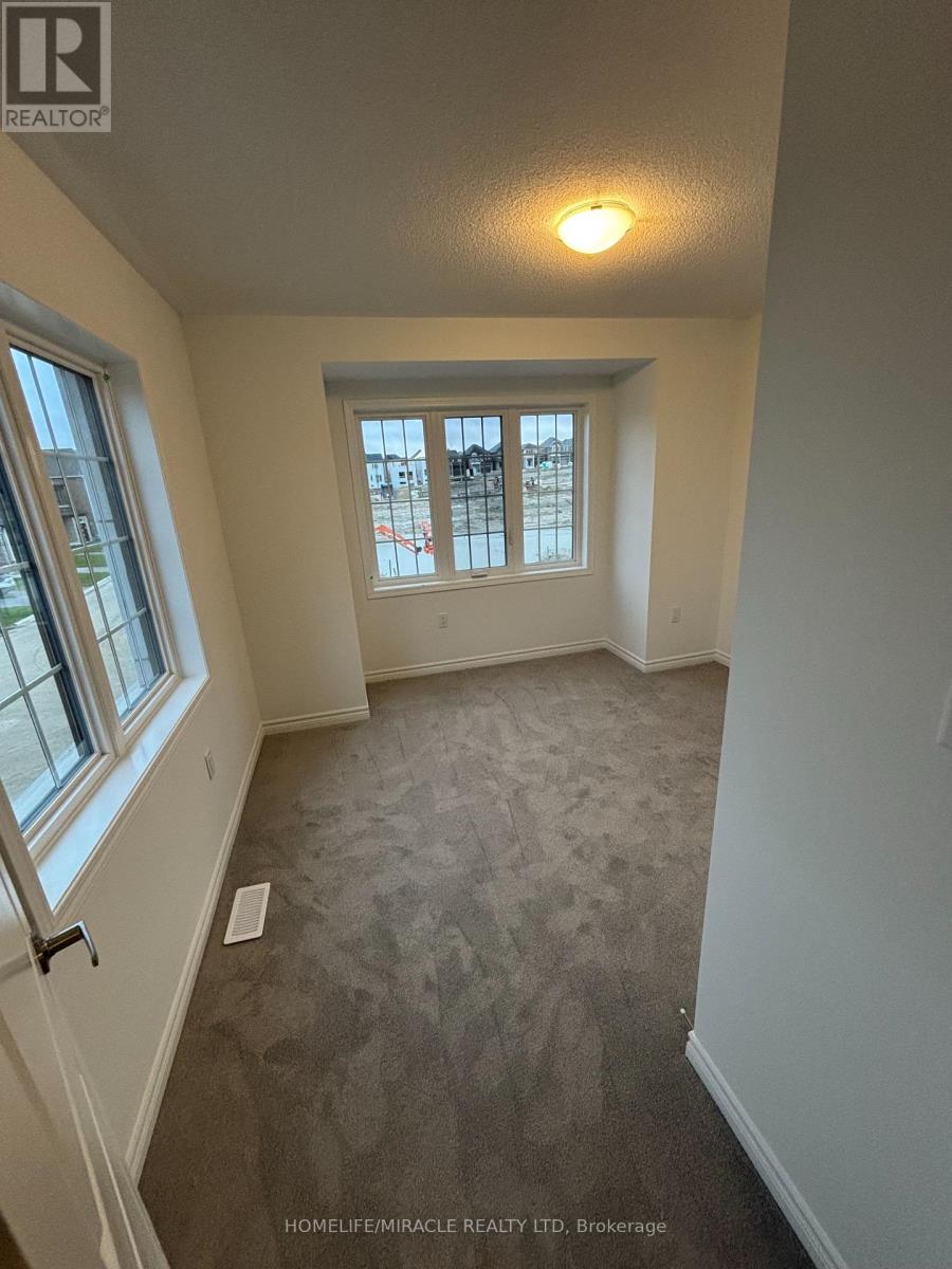 41 Lower Street, Barrie, Ontario  L9J 1B3 - Photo 21 - S12726908