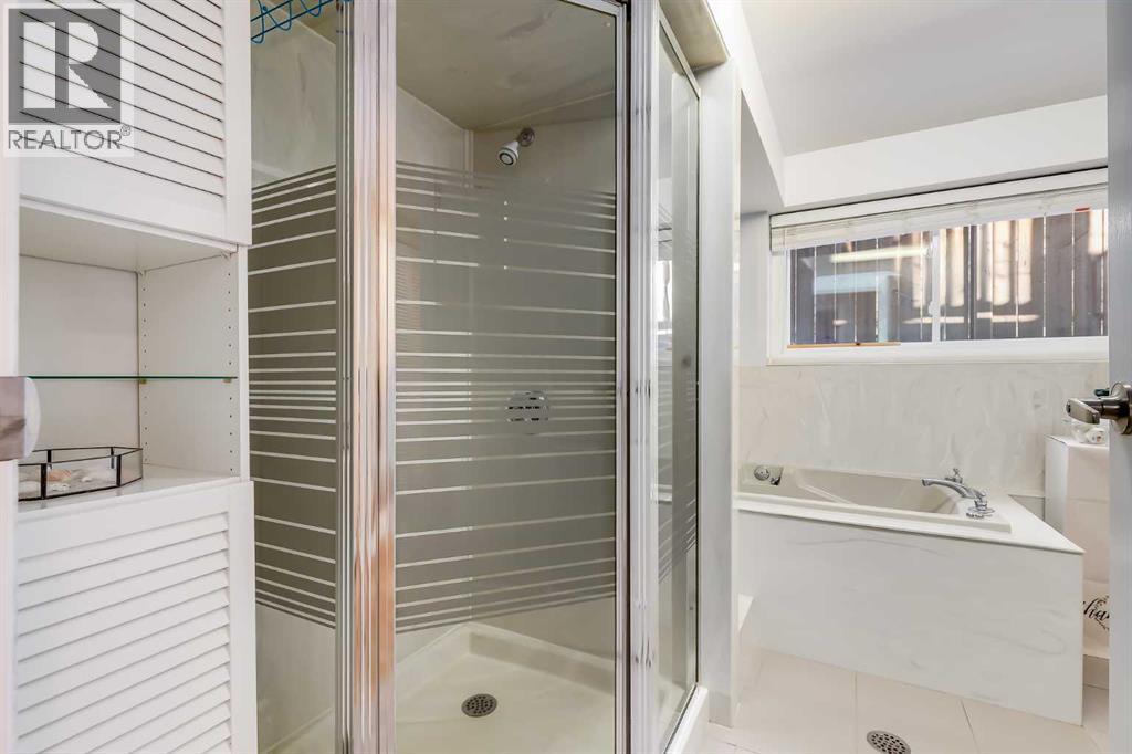 1205 Meadowbrook Drive Se, Airdrie, Alberta  T2A 1W6 - Photo 24 - A2281437