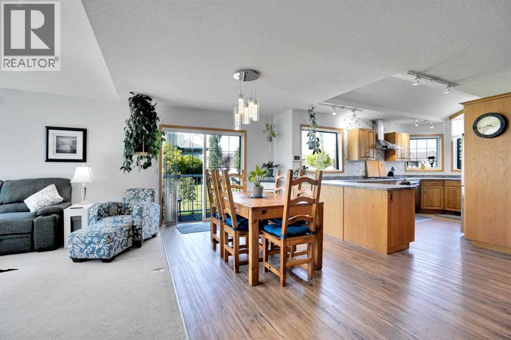 633 Advent Bay, Rural Rocky View County, Alberta  t1x 1n8 - Photo 12 - A2280991