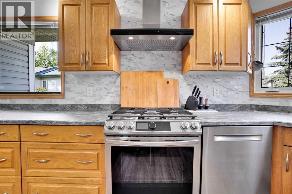 633 Advent Bay, Rural Rocky View County, Alberta  t1x 1n8 - Photo 19 - A2280991