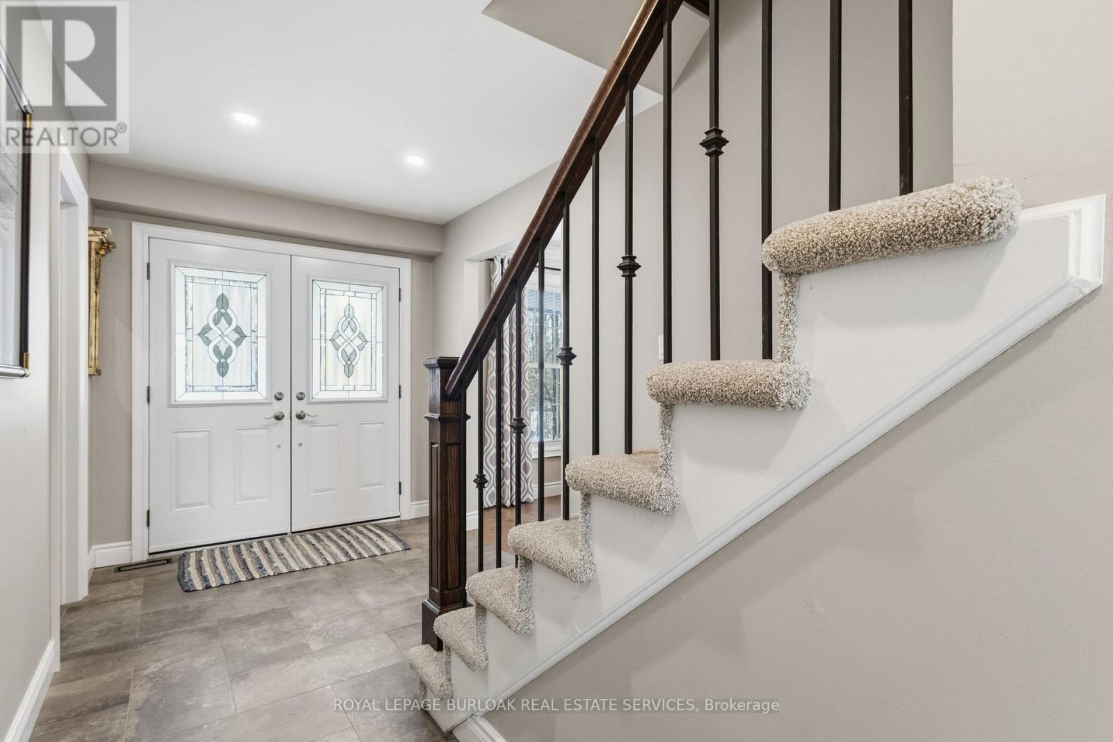 6556 Mcniven Road, Burlington, Ontario  L7P 0K5 - Photo 5 - W12722524