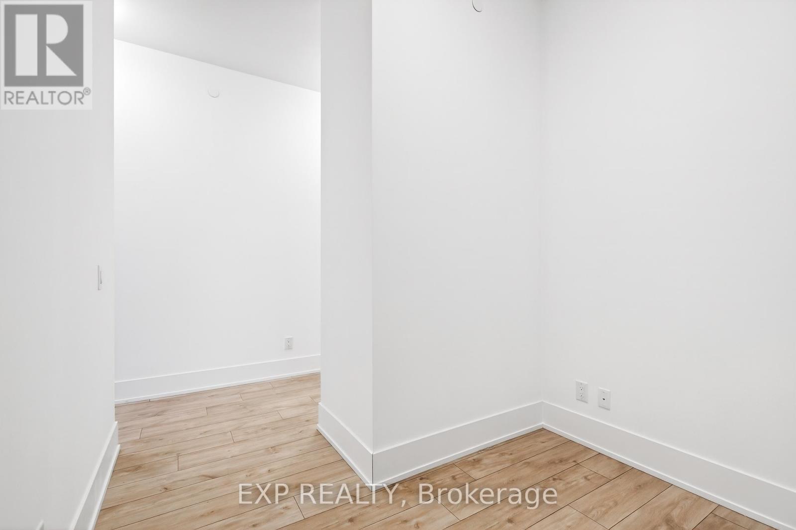 718 - 115 Denison Avenue, Toronto, Ontario  M5T 2N1 - Photo 9 - C12727690