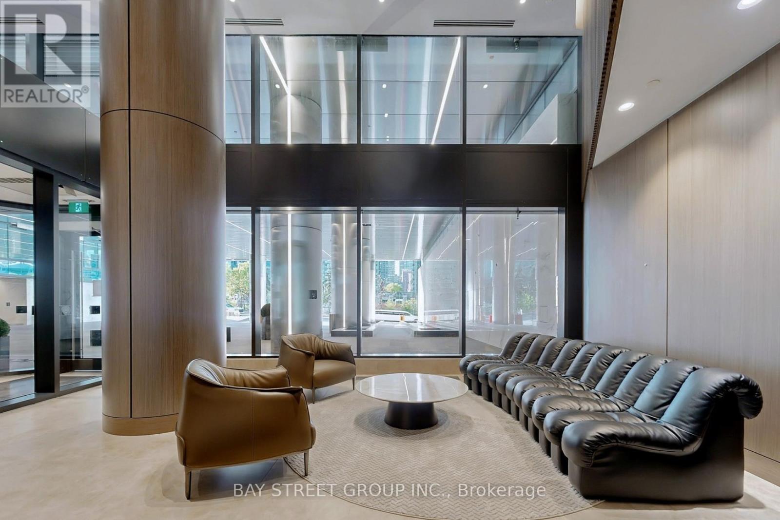 5710 - 3 Concord Cityplace Way, Toronto, Ontario  M5V 0X4 - Photo 3 - C12727692