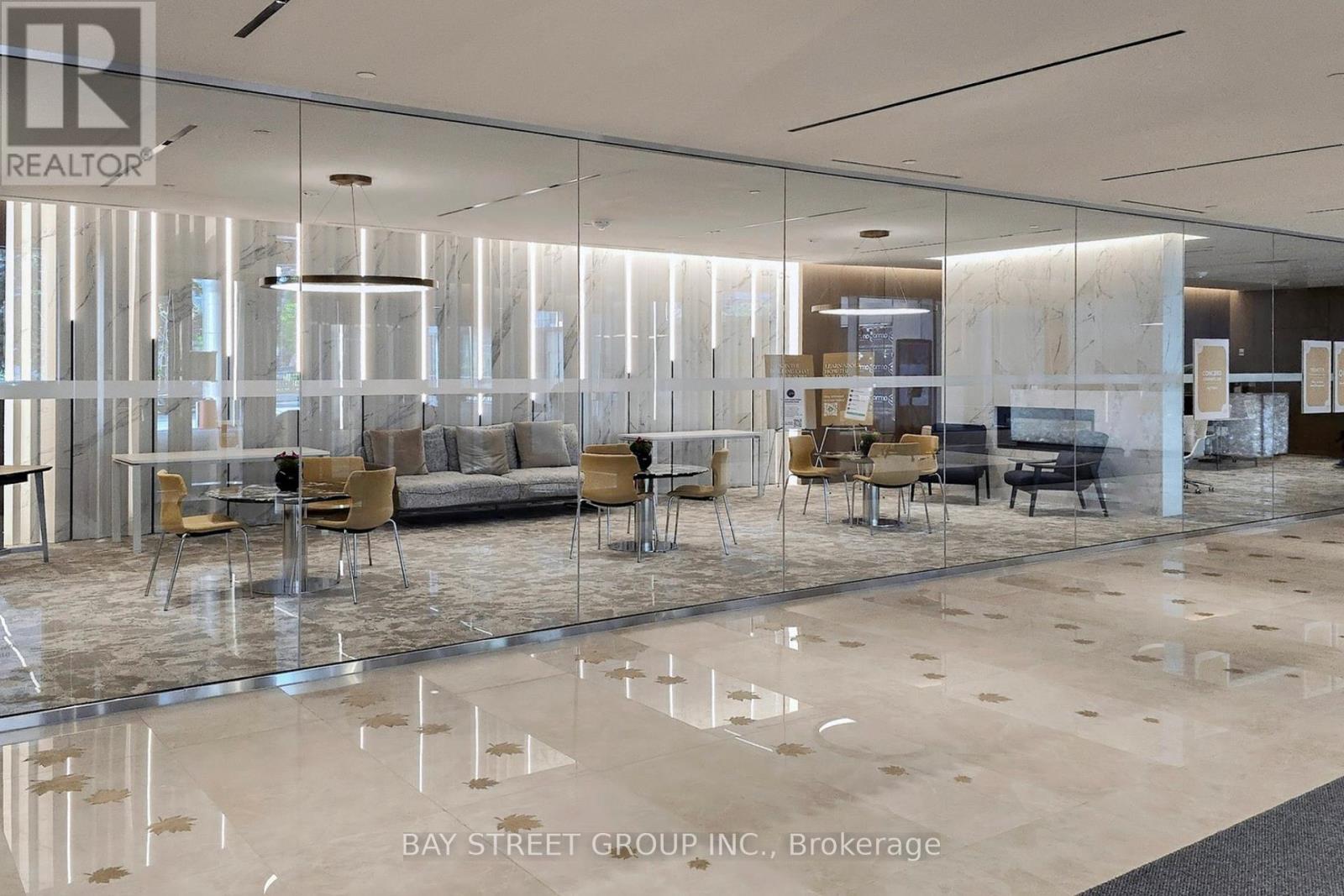 5710 - 3 Concord Cityplace Way, Toronto, Ontario  M5V 0X4 - Photo 4 - C12727692