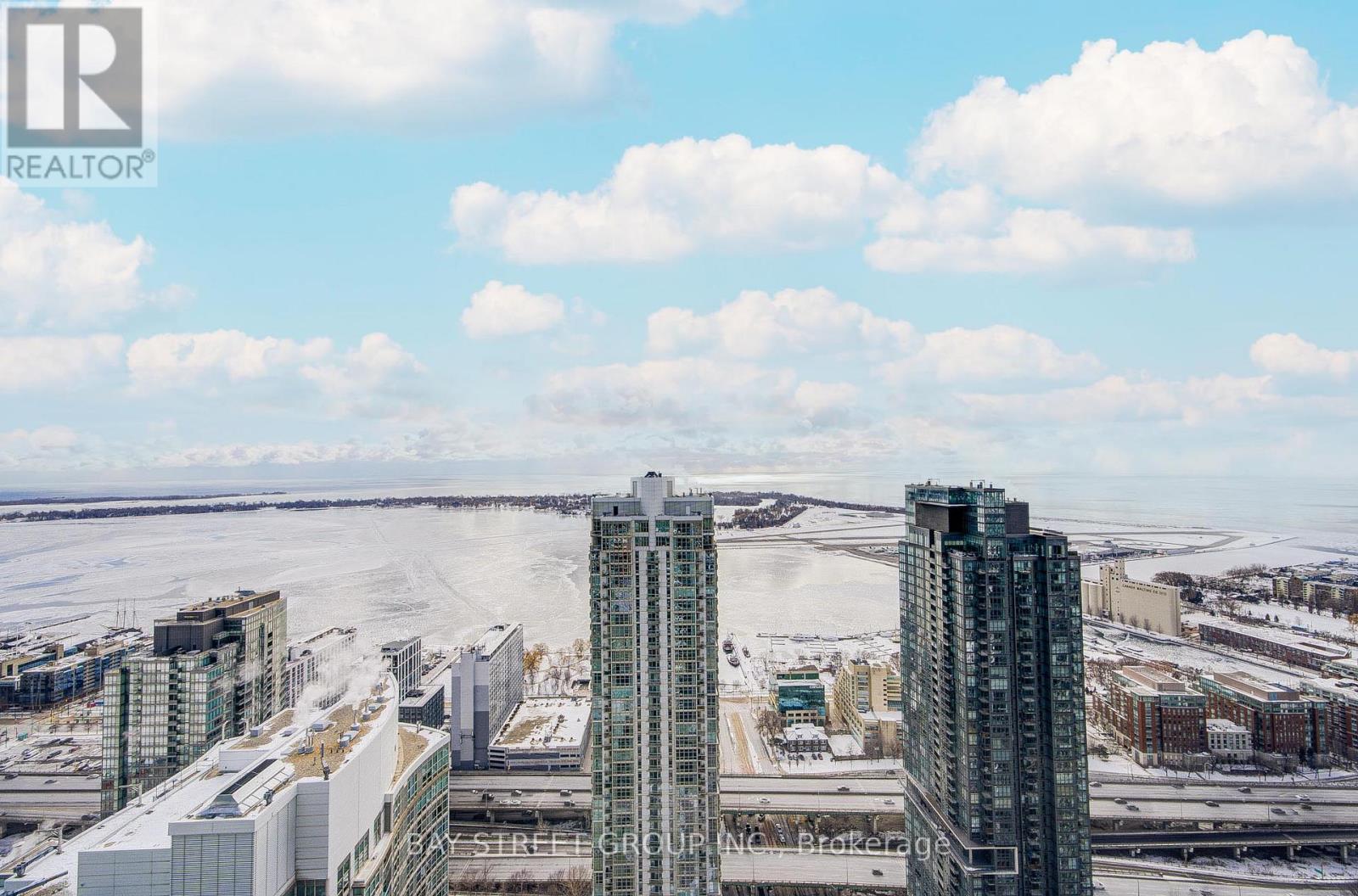 5710 - 3 Concord Cityplace Way, Toronto, Ontario  M5V 0X4 - Photo 42 - C12727692