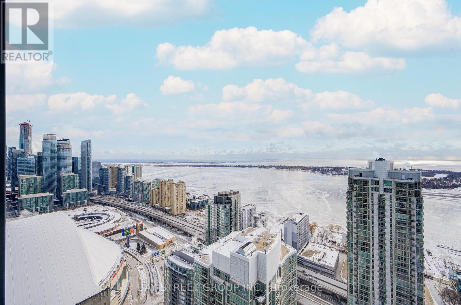 5710 - 3 Concord Cityplace Way, Toronto, Ontario  M5V 0X4 - Photo 44 - C12727692