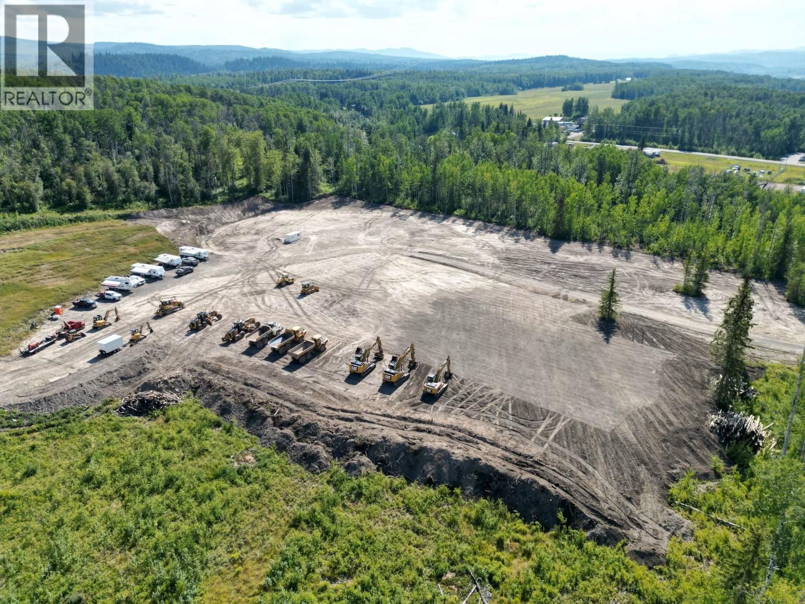 170-180 Langley Avenue, Fraser Lake, British Columbia  V0J 1S0 - Photo 1 - C8074414