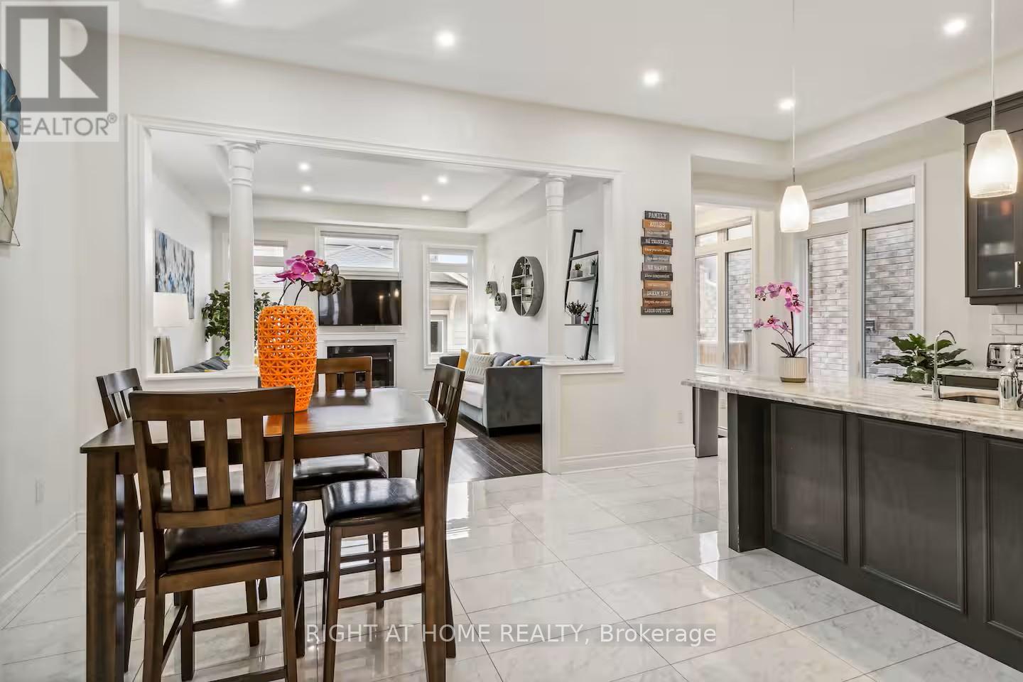 244 Paradelle Drive, Richmond Hill, Ontario  L4E 0E4 - Photo 16 - N12727686