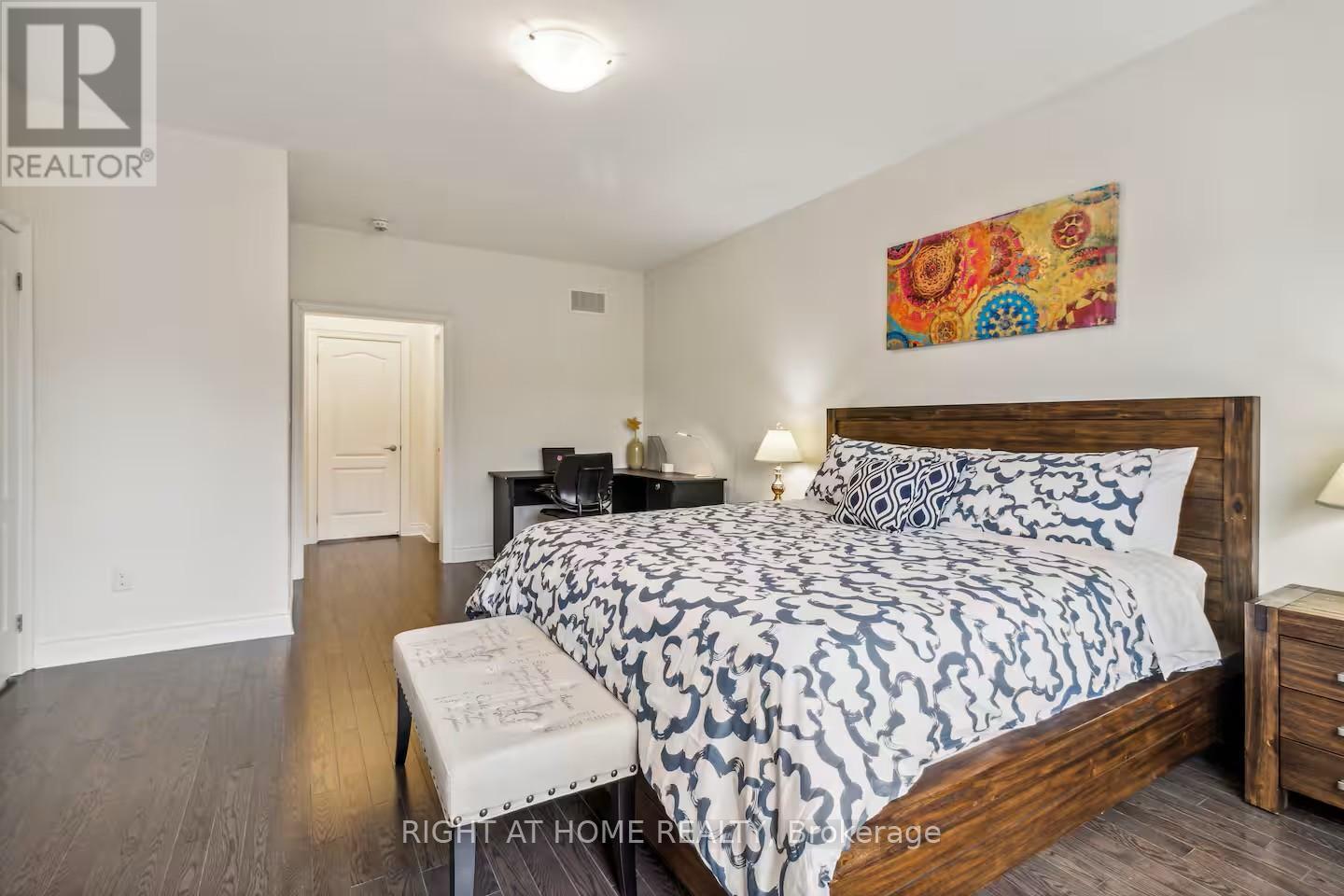 244 Paradelle Drive, Richmond Hill, Ontario  L4E 0E4 - Photo 26 - N12727686