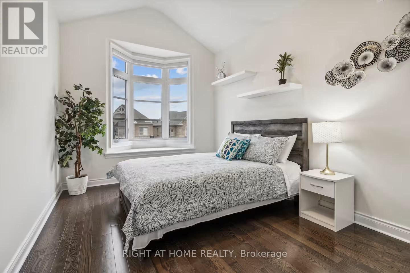 244 Paradelle Drive, Richmond Hill, Ontario  L4E 0E4 - Photo 28 - N12727686