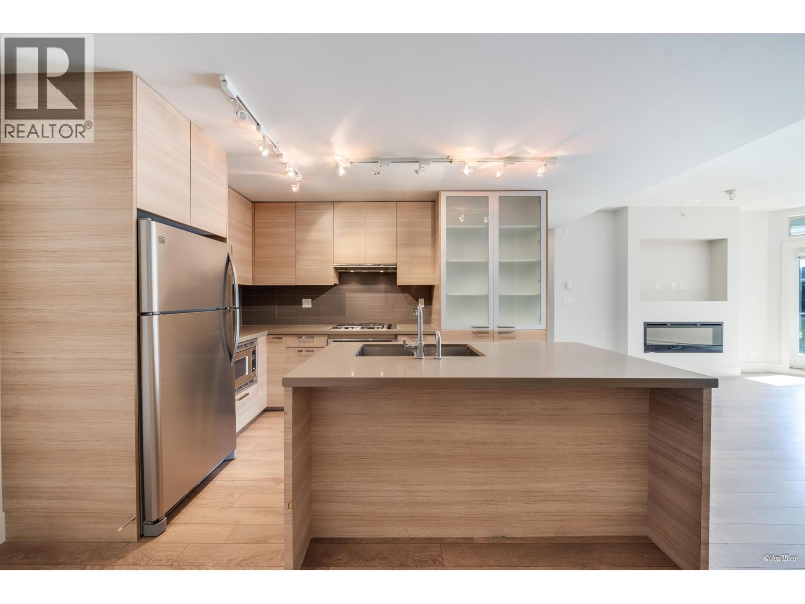 111 3606 Aldercrest Drive, North Vancouver, British Columbia  V7G 0A3 - Photo 14 - R3082863